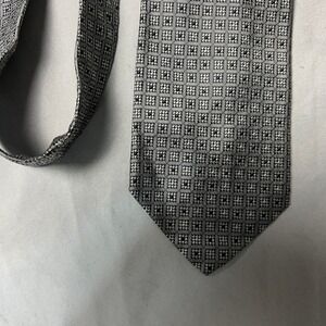 Daniel Craig Italian Silk Geometric Silver Square‎ Dice Pattern Necktie Retro